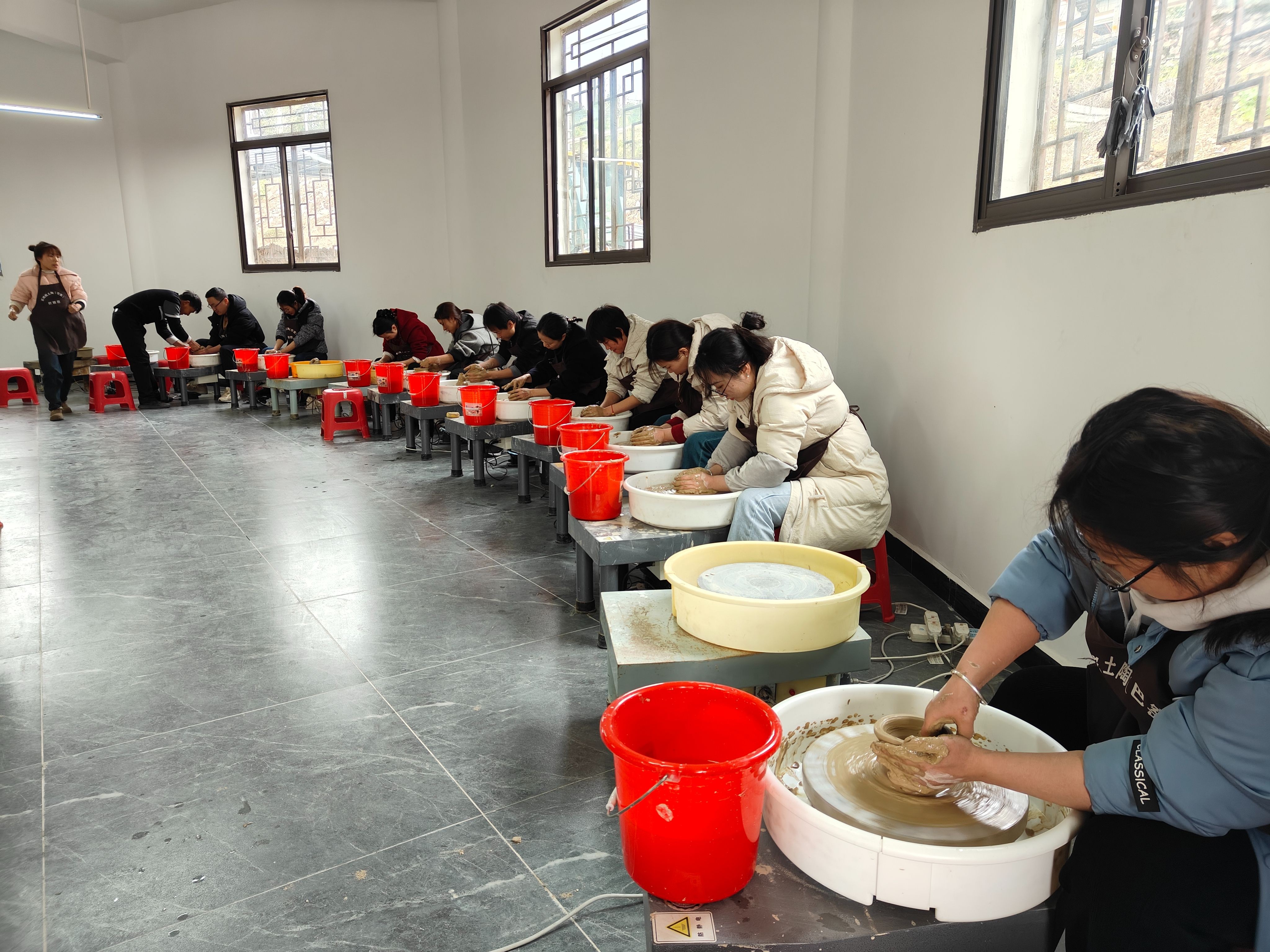 重庆市潼宏工艺品有限责任公司